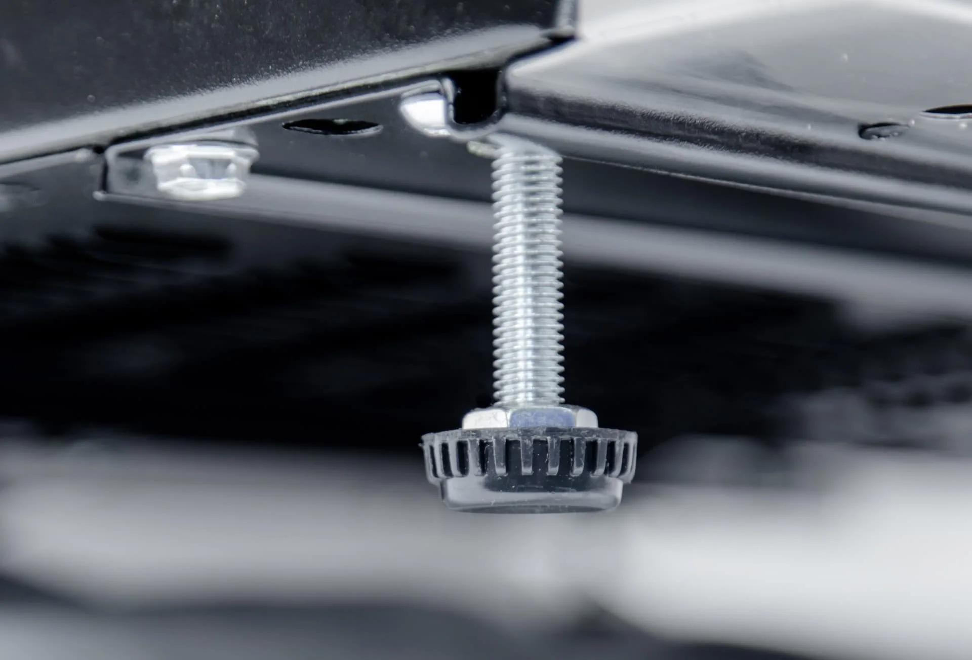 24" Outdoor Refrigerator - Image 10